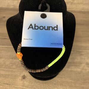 Abound Men’s Beaded Bracelet Skull Nickle Free Men's Sizing Brown Neon One Size